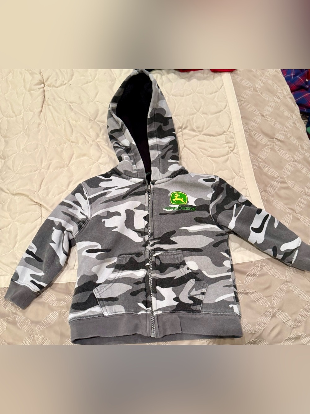 John Deere Gray Camo Fleece Zip Hoodie Boys Size 3T